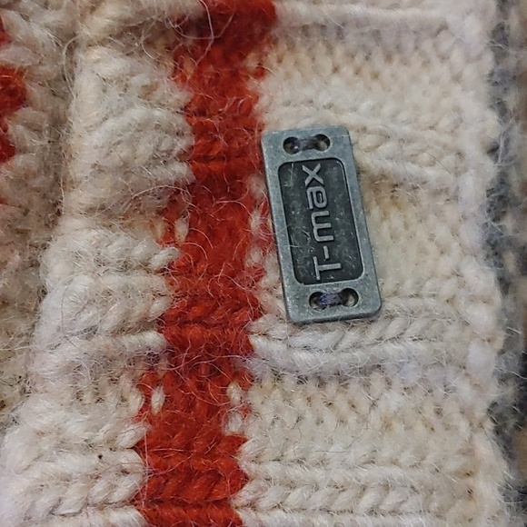 2 'Far West' T-Max Heat ToqueS - Picture 3 of 11